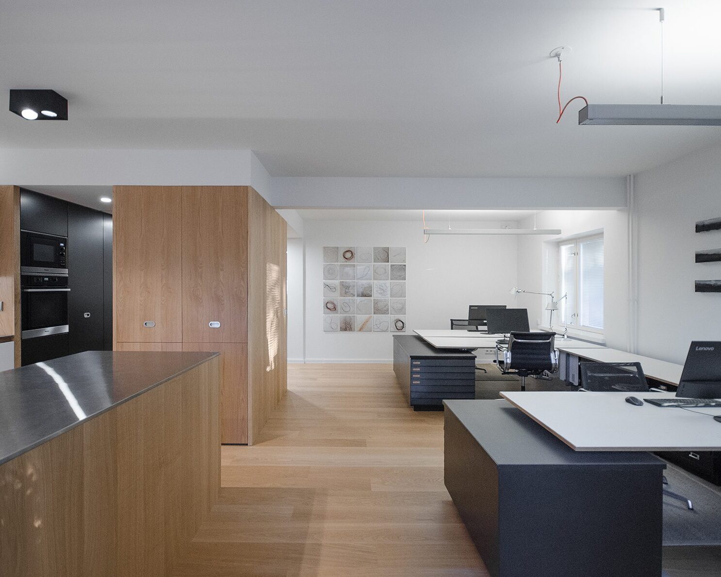 Arkkitehtitoimisto Tarmo Mustonen Oy toimistosisustus sisustussuunnittelu