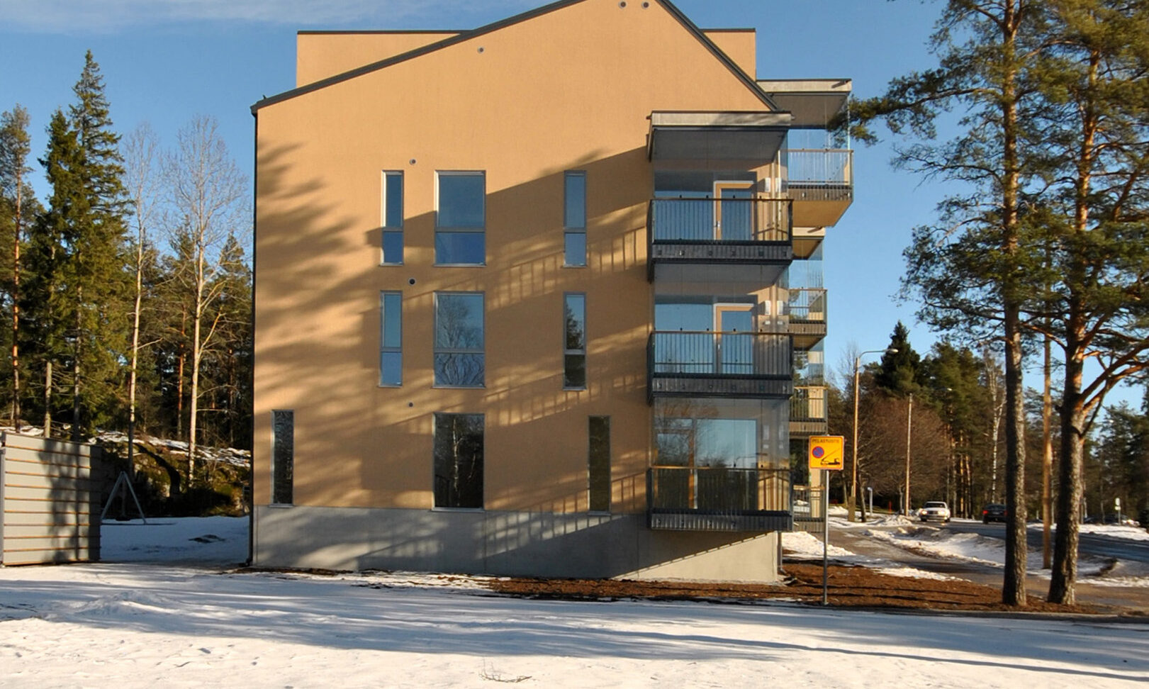 Kerrostalosuunnittelu, asuinkerrostalo Kalannissa